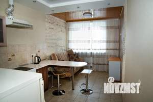 1-к квартира, посуточно, 40м2, 8/16 этаж