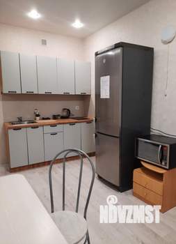 1-к квартира, посуточно, 37м2, 6/12 этаж