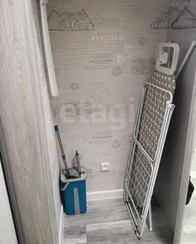 Студия квартира, на длительный срок, 27м2, 1/10 этаж