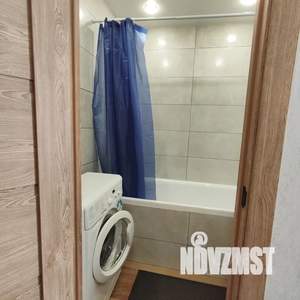 Студия квартира, посуточно, 17м2, 1/9 этаж