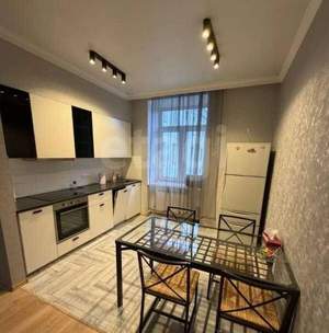 3-к квартира, на длительный срок, 115м2, 3/4 этаж