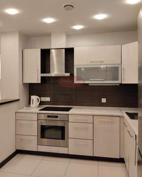 3-к квартира, на длительный срок, 130м2, 6/8 этаж