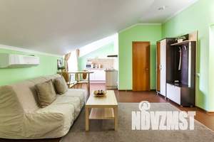 1-к квартира, посуточно, 35м2, 1/3 этаж