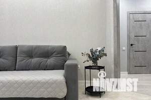 1-к квартира, посуточно, 35м2, 5/14 этаж