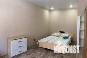 1-к квартира, посуточно, 37м2, 4/9 этаж