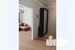 1-к квартира, посуточно, 50м2, 9/16 этаж