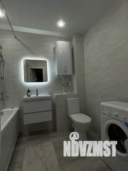 1-к квартира, посуточно, 40м2, 4/15 этаж