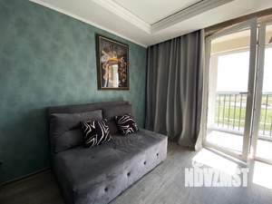 Студия квартира, посуточно, 34м2, 15/18 этаж