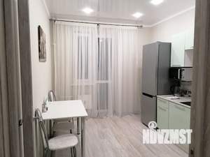 1-к квартира, посуточно, 35м2, 4/19 этаж