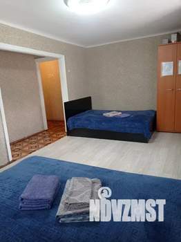 1-к квартира, посуточно, 35м2, 2/4 этаж