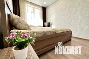 1-к квартира, посуточно, 50м2, 13/16 этаж