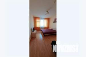 1-к квартира, посуточно, 44м2, 13/16 этаж