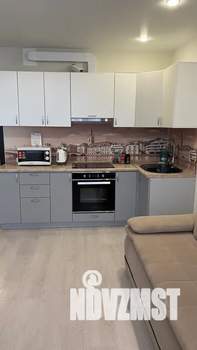 Студия квартира, посуточно, 33м2, 5/17 этаж