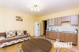 1-к квартира, посуточно, 50м2, 1/1 этаж