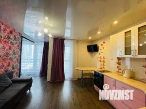 1-к квартира, посуточно, 40м2, 4/10 этаж