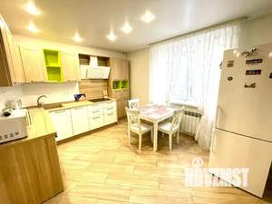 1-к квартира, посуточно, 60м2, 13/16 этаж