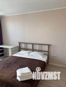 1-к квартира, посуточно, 40м2, 4/10 этаж