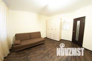 1-к квартира, посуточно, 46м2, 3/15 этаж