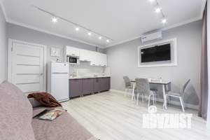 1-к квартира, посуточно, 50м2, 1/1 этаж