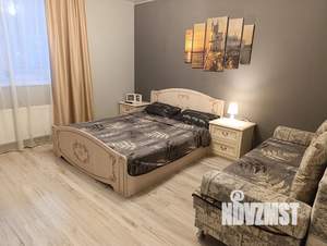 1-к квартира, посуточно, 40м2, 3/10 этаж