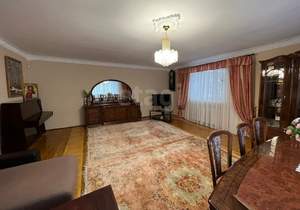 3-к квартира, на длительный срок, 124м2, 1/9 этаж