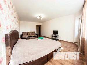 1-к квартира, посуточно, 50м2, 1/1 этаж