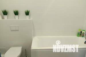 1-к квартира, посуточно, 35м2, 16/16 этаж