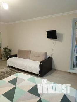 Студия квартира, посуточно, 32м2, 10/20 этаж