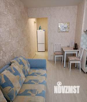 Студия квартира, посуточно, 34м2, 13/20 этаж