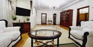 4-к квартира, на длительный срок, 140м2, 9/9 этаж