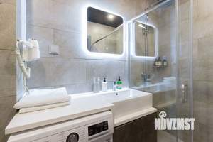 Студия квартира, посуточно, 31м2, 7/10 этаж