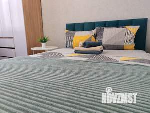 1-к квартира, посуточно, 42м2, 3/10 этаж