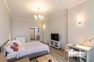 1-к квартира, посуточно, 55м2, 1/1 этаж