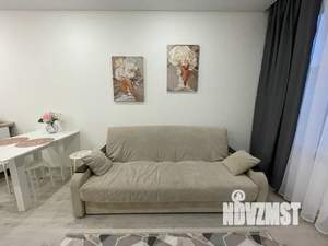 2-к квартира, посуточно, 42м2, 2/10 этаж