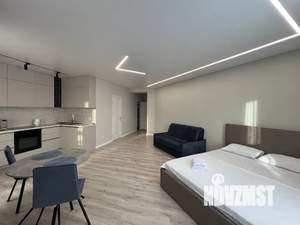 Студия квартира, посуточно, 43м2, 3/14 этаж