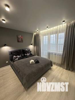 1-к квартира, посуточно, 39м2, 15/15 этаж