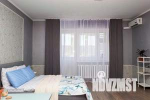 1-к квартира, посуточно, 54м2, 6/9 этаж