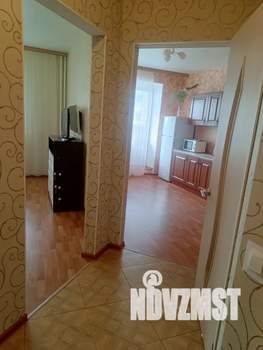 1-к квартира, посуточно, 46м2, 4/10 этаж