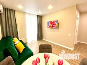 1-к квартира, посуточно, 40м2, 8/10 этаж