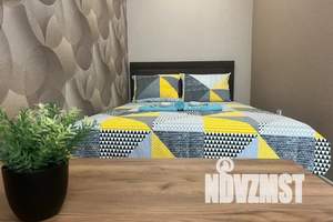 1-к квартира, посуточно, 38м2, 8/20 этаж