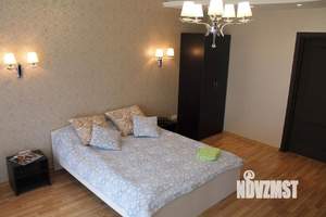 3-к квартира, посуточно, 75м2, 1/1 этаж