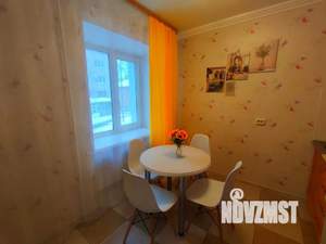 1-к квартира, посуточно, 46м2, 2/5 этаж