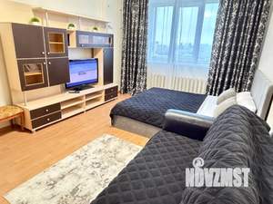 1-к квартира, посуточно, 40м2, 14/14 этаж