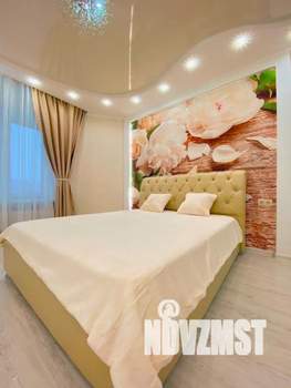 Студия квартира, посуточно, 45м2, 10/16 этаж