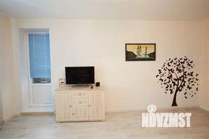 Студия квартира, посуточно, 35м2, 9/20 этаж