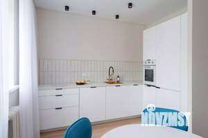 1-к квартира, посуточно, 49м2, 1/1 этаж