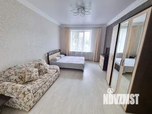 1-к квартира, посуточно, 40м2, 1/1 этаж
