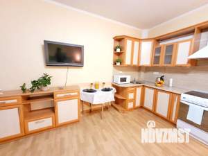 Студия квартира, посуточно, 32м2, 3/15 этаж