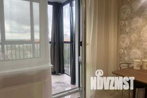 1-к квартира, посуточно, 38м2, 8/20 этаж