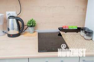 2-к квартира, посуточно, 45м2, 1/25 этаж